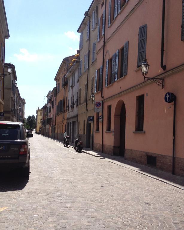 Studio Borgo Colonne Parma Exterior foto
